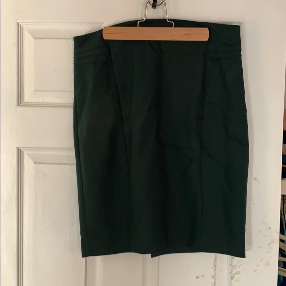 Green pencil skirt